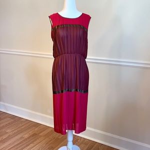 BCBG MAXAZRIA Sleeveless Colorblocked Wine Dress M